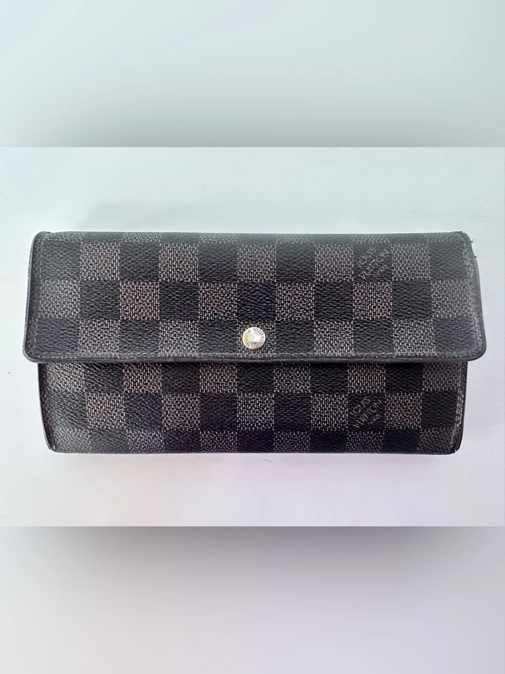 Vintage 2007 Louis Vuitton Damier Ebene Sarah Wallet Made in Spain